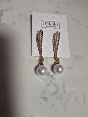 D'Bello Accessories Gold-tone Crystal Drop Earrings with White Pearls